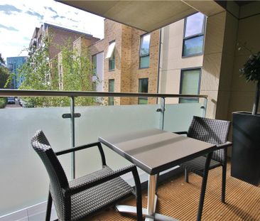 Bollo Bridge Road, London, W3 8FL - Photo 1