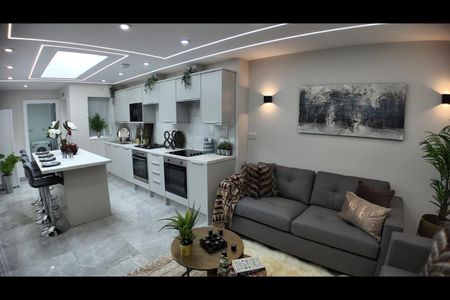 Room in a Shared House, Hubert Road, B29 - Photo 2