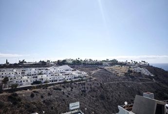 Puerto Rico, Canary Islands 35130