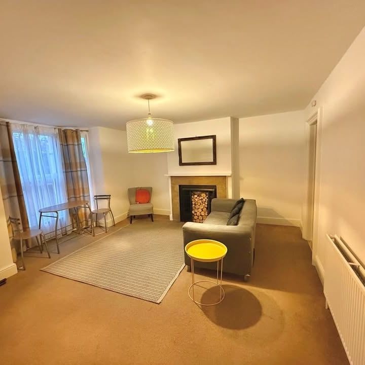 1 Bed Flat, South Street, RG1 - Photo 1