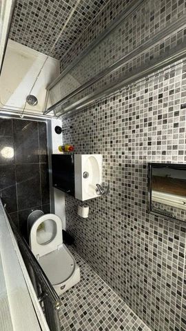 6 bedroom house of multiple occupation to rent - Photo 5