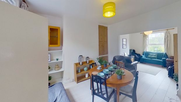 17 Cromwell Street, NG7 4GL, NOTTINGHAM - Photo 1