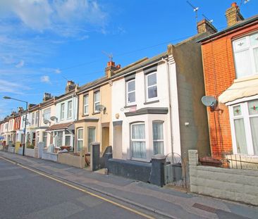 Livingstone Road, Gillingham - Photo 1