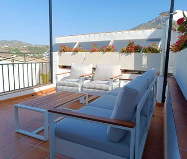 House for long term rental situated in the village of Frigiliana - Photo 6
