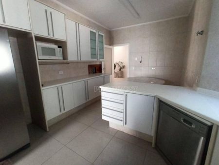 Casa Com 4 Dormitórios, 500 m² - Venda por R$2.700.000ou Aluguel por R$15.742,50/mês - Granja - Foto 4