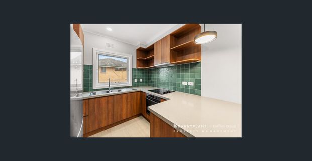 Value for Money! - Photo 1