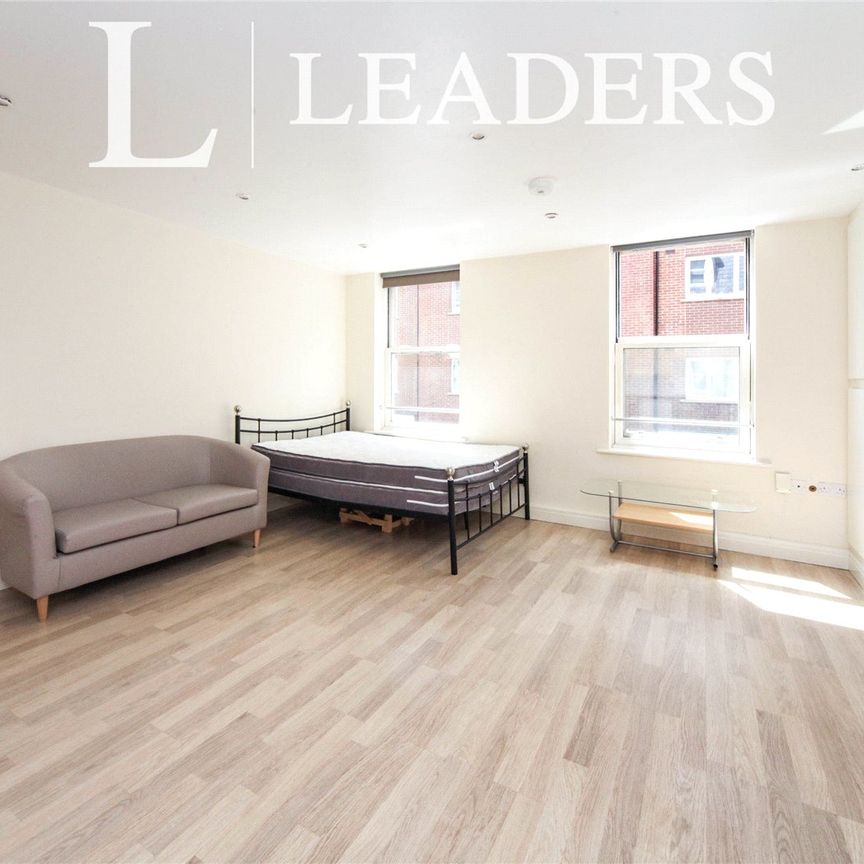 1 bedroom studio to rent Auction House Courtyard, 25 John Street, Luton, LU1 - Photo 1