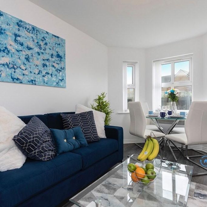 2 bedroom flat to rent - Photo 1