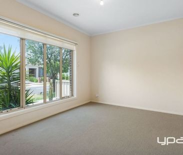 BEAUTIFUL HOME IN A CENTRAL LOCATION - Photo 5