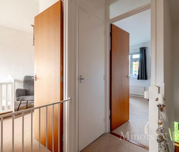 2 bedroom semi-detached house to rent - Photo 2