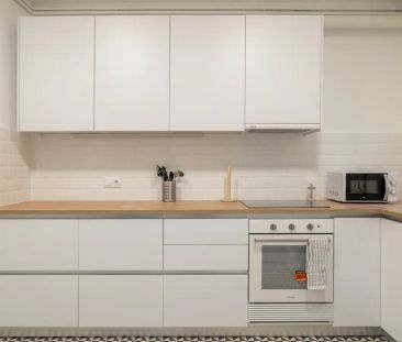 Room in shared apartment in Barcelona - Photo 5