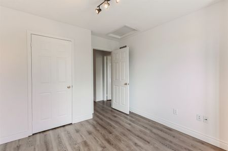 For Lease - 76 Argento Crescent, Vaughan, Ontario - Photo 5