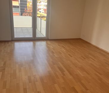 Helle 4-Zimmer-Wohnung mit Balkon und moderner Ausstattung in Biel - Photo 1