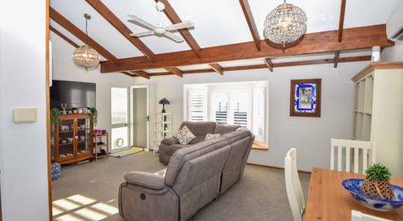 Two Bedroom Home - Photo 3