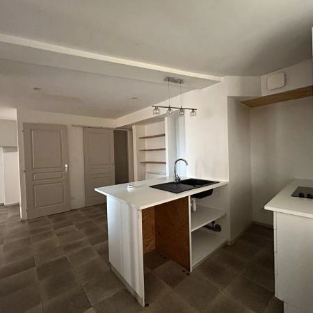 Studio à louer - Photo 3