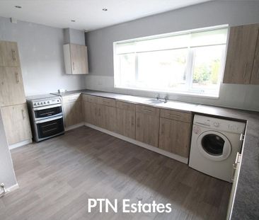 2 bedroom detached bungalow to rent - Photo 4