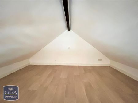 Location Appartement 2 pièces 52m² LA MADELEINE 59110 - Photo 2