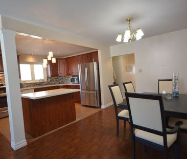 For Lease - 1463 Glen Rutley Circle, Mississauga, Ontario - Photo 2