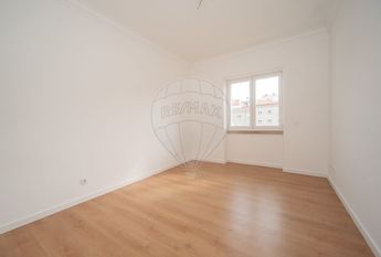 Apartamento T3 em Lisboa