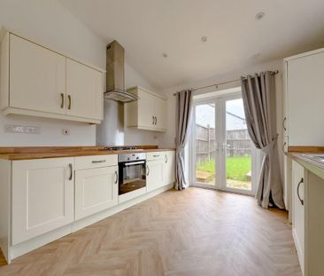 2 bedroom end of terrace house to rent - Photo 6