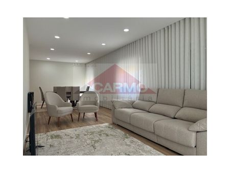 Apartamento T4 em Setúbal - Photo 3