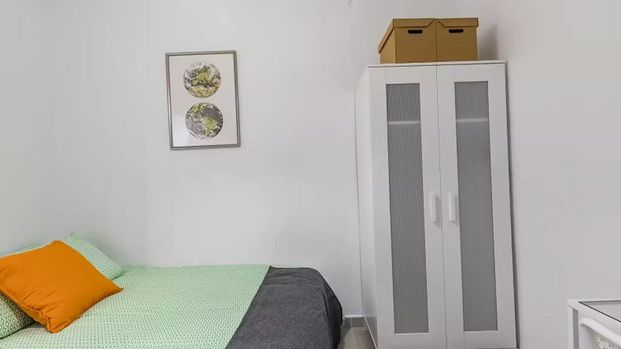 Carrer Justo Vilar, Valencia, Valencian Community 46011 - Photo 1