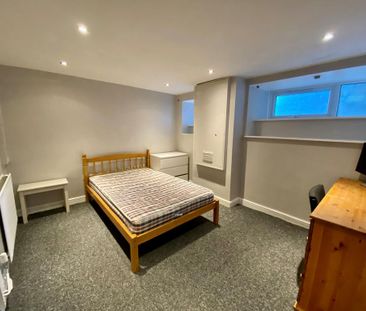 8 bedroom house share to rent - Photo 4