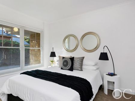 Open the Door to Sunlit Comfort - Photo 3