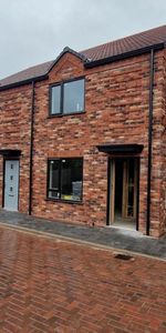 2 bedroom semi-detached house to rent - Photo 4