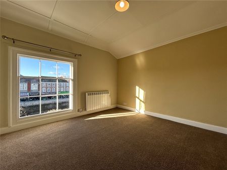 East Quay, Bridgwater, Somerset, TA6 - Photo 2