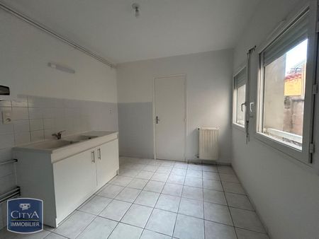Location Appartement 2 pièces 48m² MONTAUBAN 82000 - Photo 4