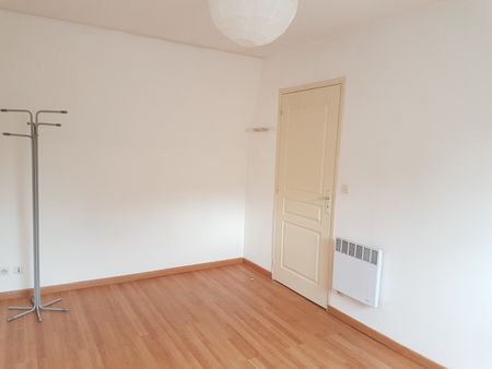 Location Appartement 2 pièces 39m² VALENCIENNES 59300 - Photo 3