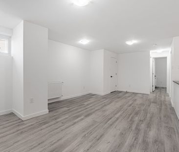 For Lease - 2507 Eglinton Avenue Unit# 307, Toronto, Ontario - Photo 3