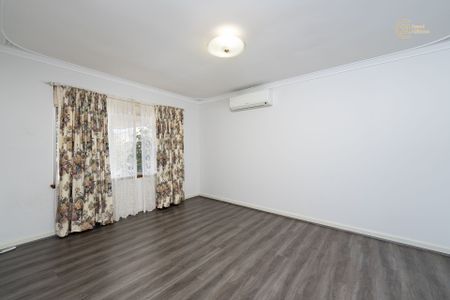 &ast;&ast; Walk to Morley Galleria&excl;&excl; &ast;&ast; - Photo 2