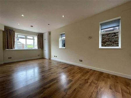 Kennford, Exeter, Devon, EX6 - Photo 4