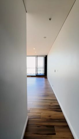 2 bed 2 bath - Photo 5