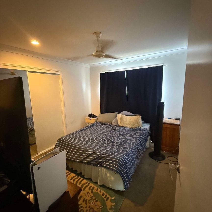 52 Breeze Drive, Bargara QLD 4670 - House For Rent - $650 | Domain - Photo 1