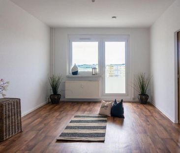 3-Raum-Wohnung mit Balkon und einen Spielplatz im Wohnumfeld - Photo 2