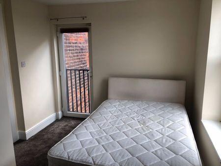 1 Bed Flat, Machon Bank, S7 - Photo 5