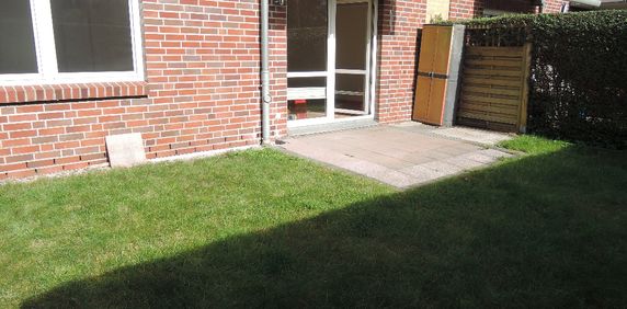 Geräumige 3,5-Zimmer-Wohnung mit Terrasse und Garten! - Foto 2