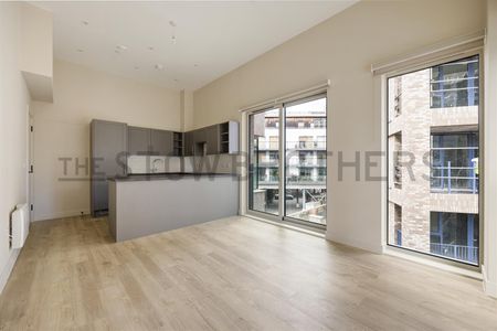 4 Stables Yard , E3 2YQ - Photo 3