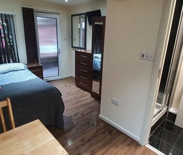 Studio Flat, Anson Road, NW2 - Photo 3