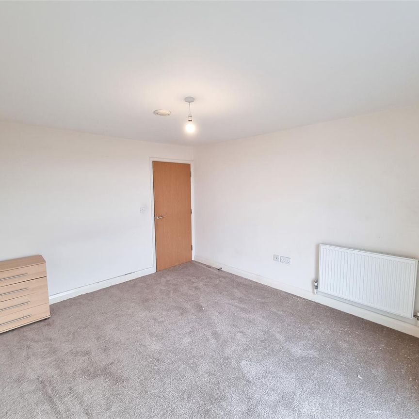 London Road, Croydon - Photo 1