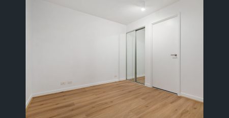 Lifestyle Marvel **Property is not available for short-stay or Airbnb** - Photo 2