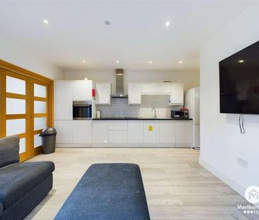 Harold Road, Leytonstone, London, E11 - Photo 1