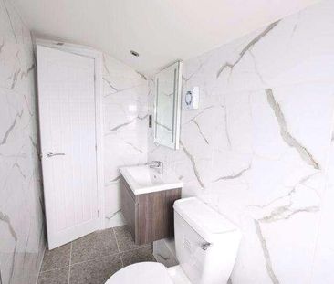 Worlds End Lane, Orpington, BR6 - Photo 5