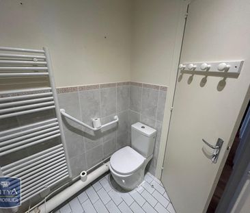 Location Appartement 4 pièces 102m² BEAUVAIS 60000 - Photo 5