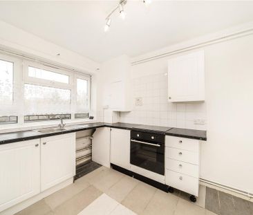 2 bedroom maisonette to rent - Photo 1