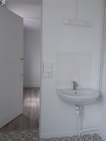 GOURNAY EN BRAY, 13 esplanade de l'Eglise, appartement duplex neuf - Photo 5