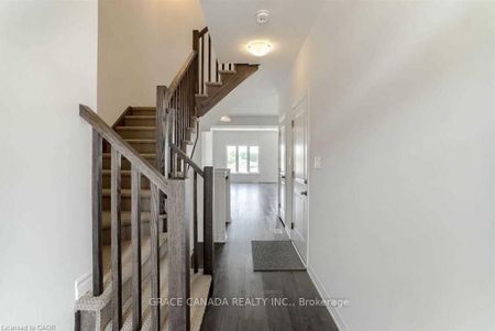 For Lease - 39 June Callwood Way, Brantford, Ontario - Photo 3